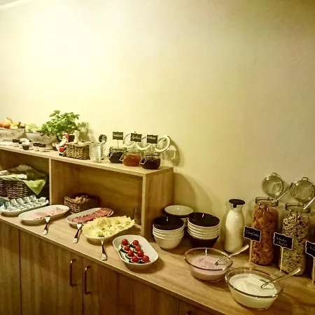Garni Tilia 酒店 3*
