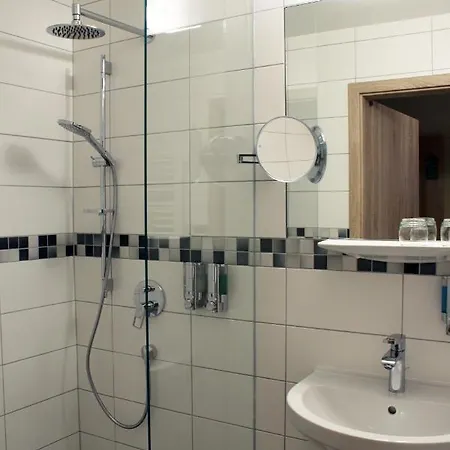 Garni Tilia Hotel 3*