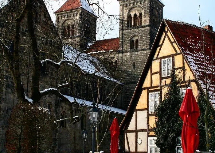 Garni Tilia 3* 크베들린부르크