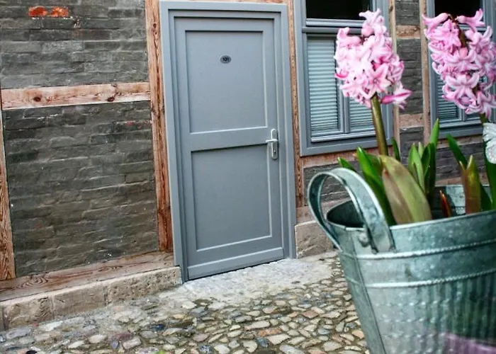 ホテル Garni Tilia 3*